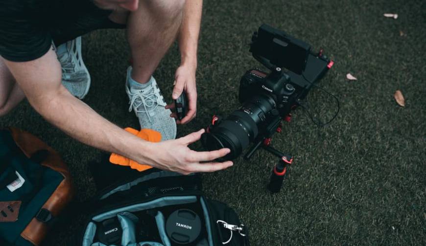 色彩心理学×动态美学，梁园区产品视频拍摄公司唤醒感官冲击力